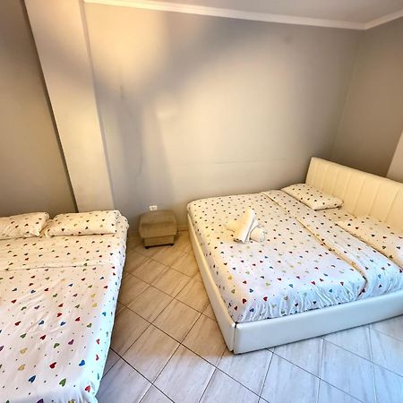 Dioras Apartment. 地拉那 外观 照片