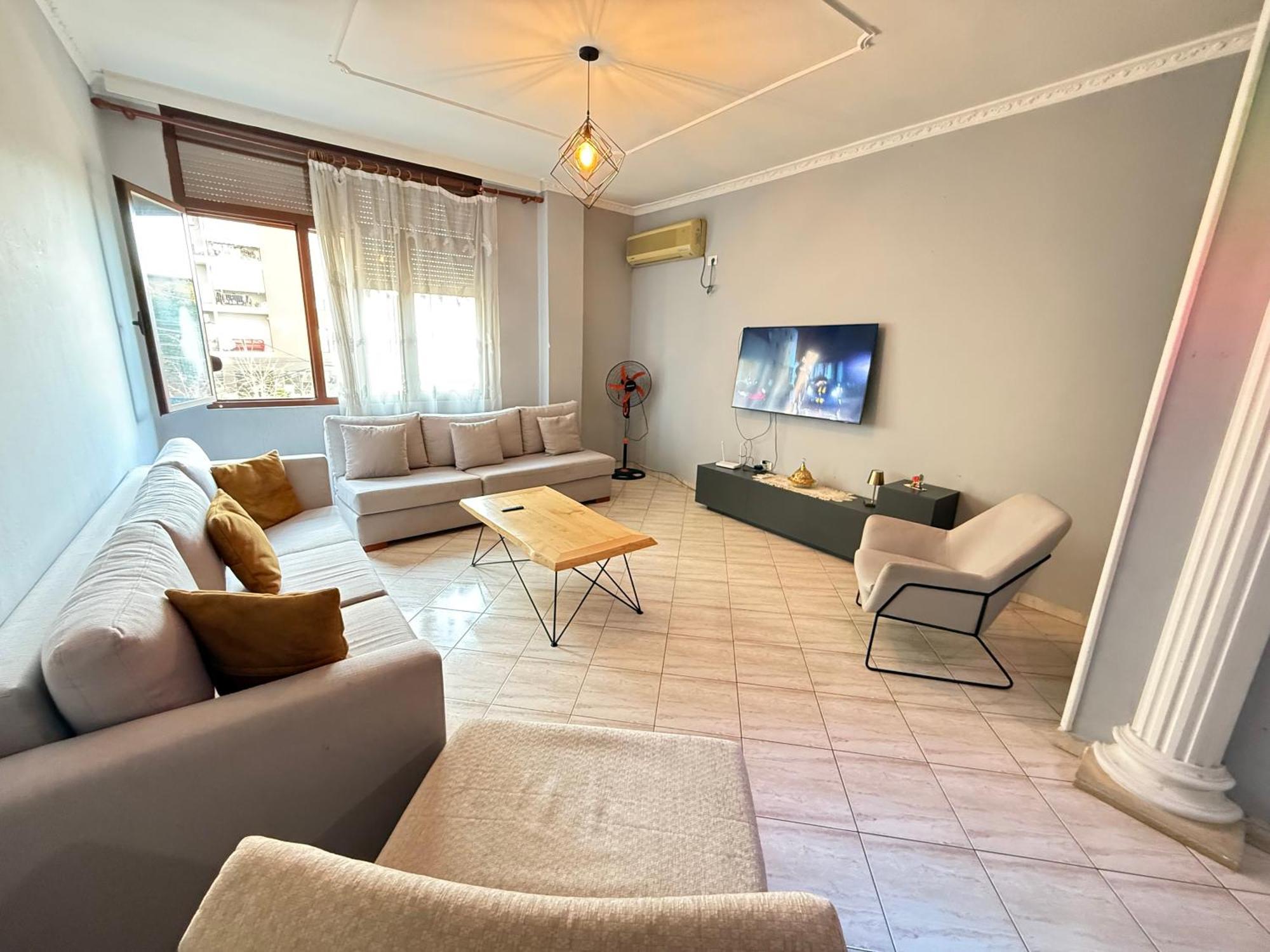 Dioras Apartment. 地拉那 外观 照片