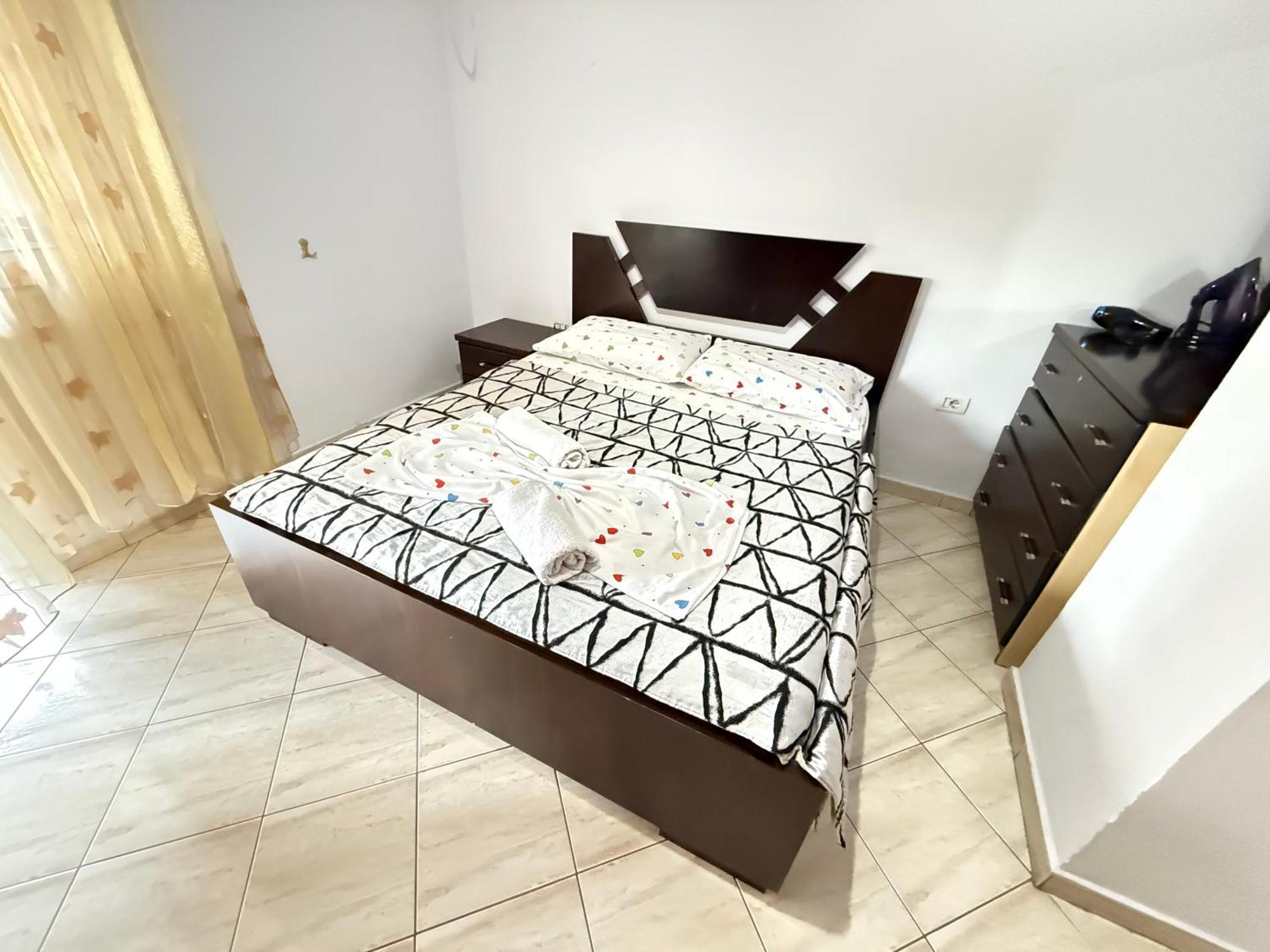 Dioras Apartment. 地拉那 外观 照片